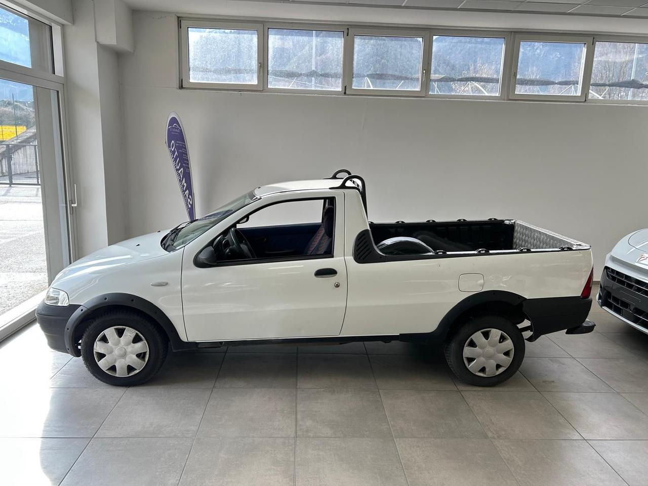 Fiat Strada 1.9 JTD Pick-up