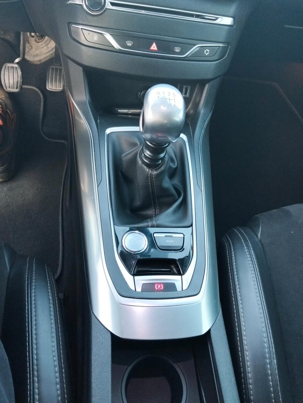 Peugeot 308 BlueHDi 150 S&S Allure