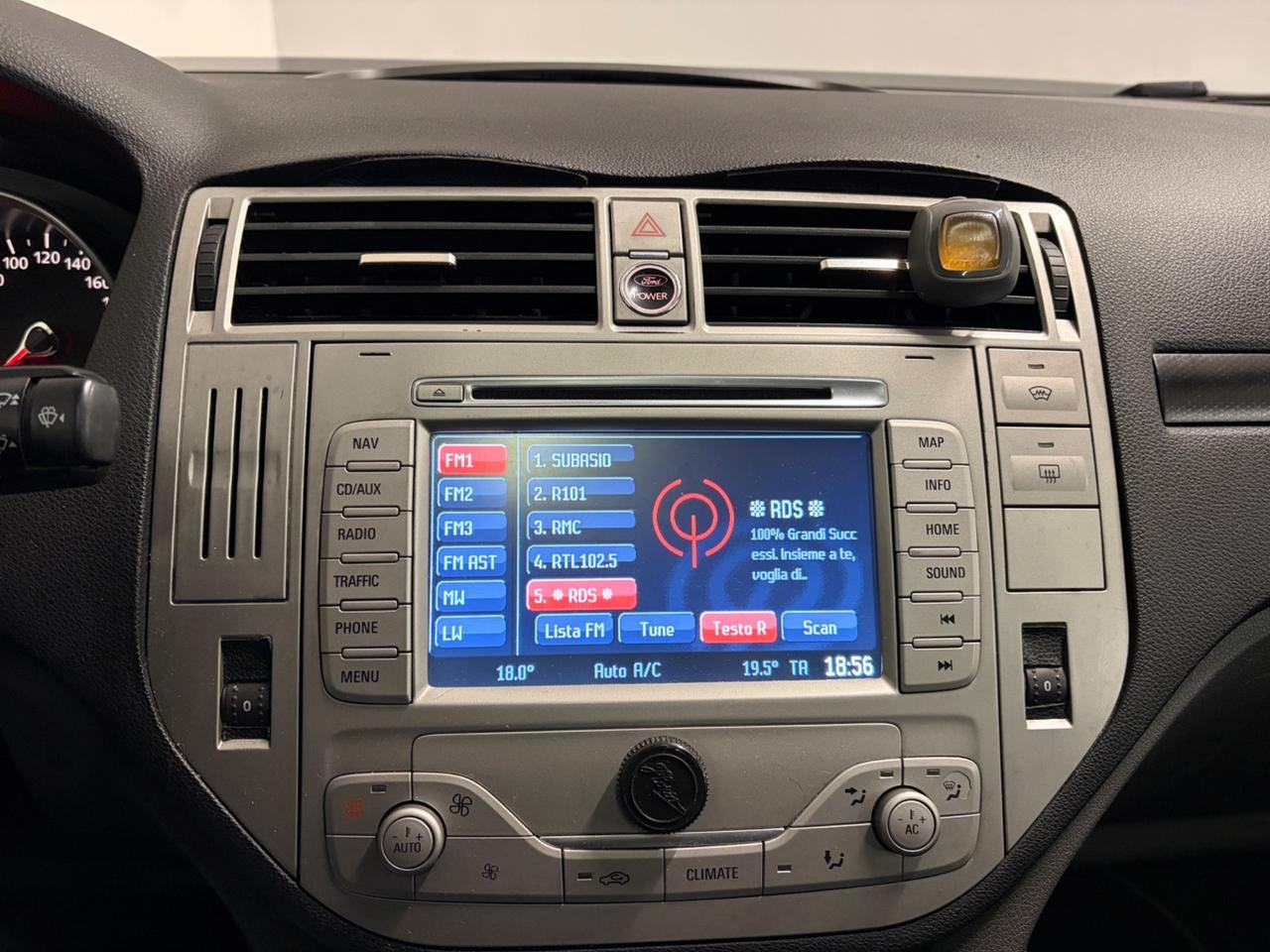 Ford Kuga 2.0 TDCi 163 CV 4WD Titanium DPF Nuova !