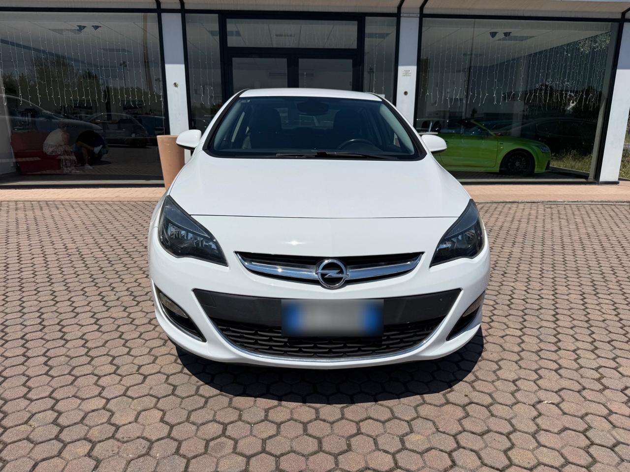 Opel Astra 1.7 CDTI 110CV 5 porte Cosmo