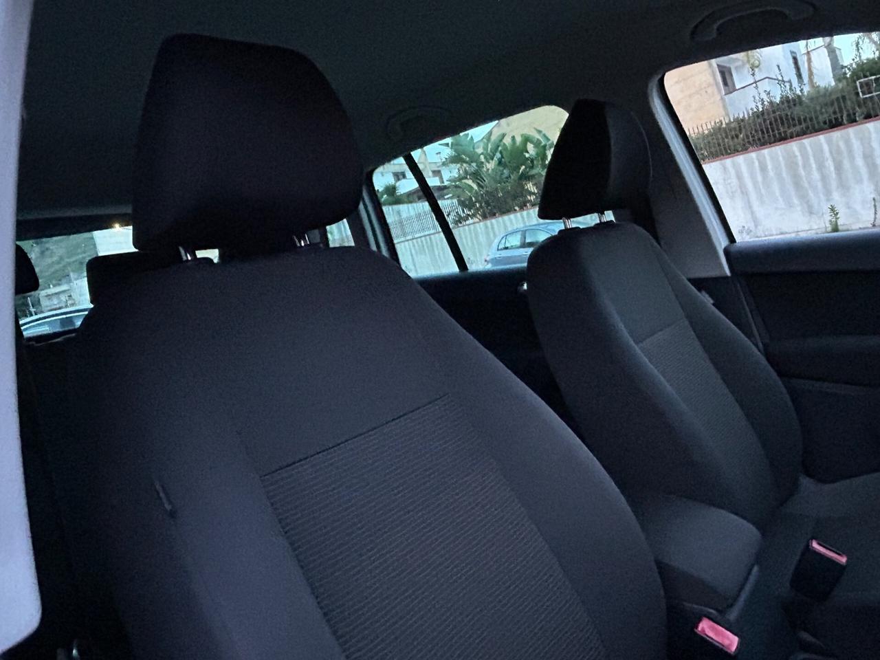 Volkswagen Tiguan 2.0 TDI unico proprietario .