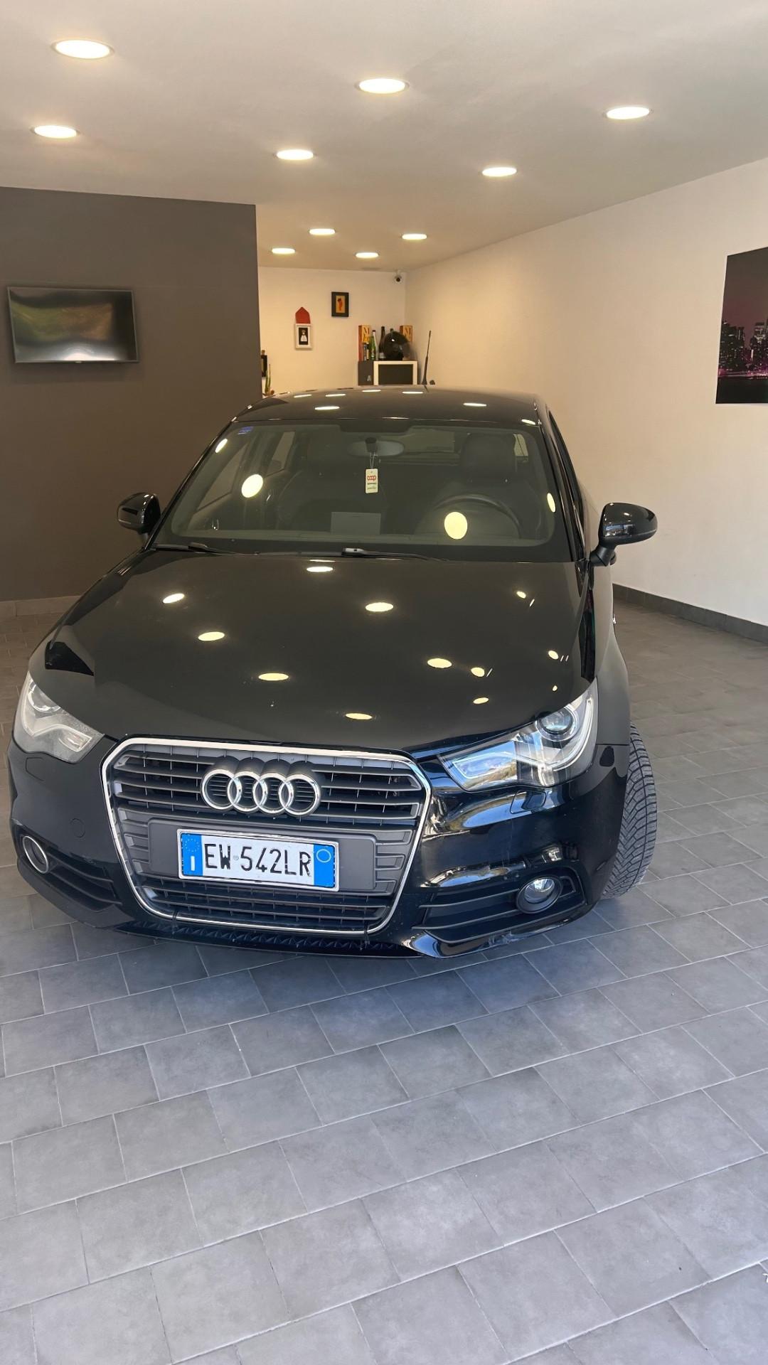 Audi A1 1.6 TDI S tronic line edition