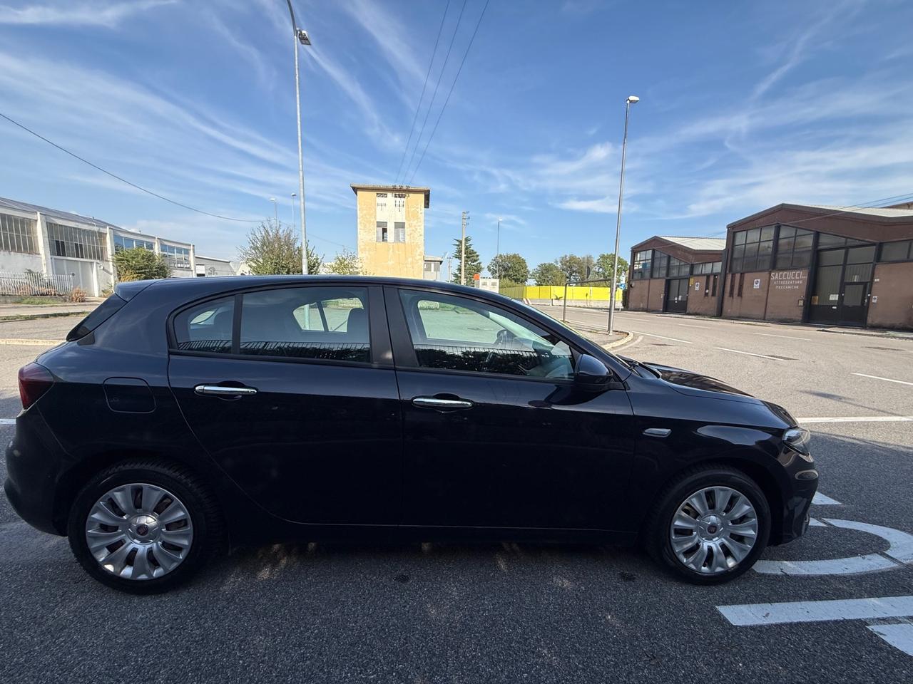 Fiat Tipo 1.6 Mjt S&S 5 porte Easy
