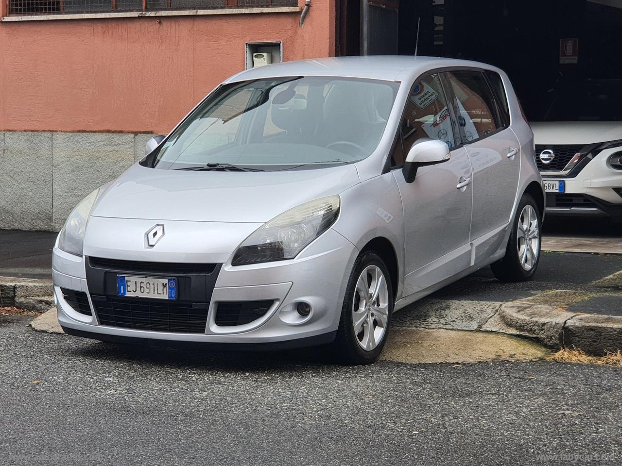 RENAULT Scénic X-Mod 1.5 dCi 110 CV