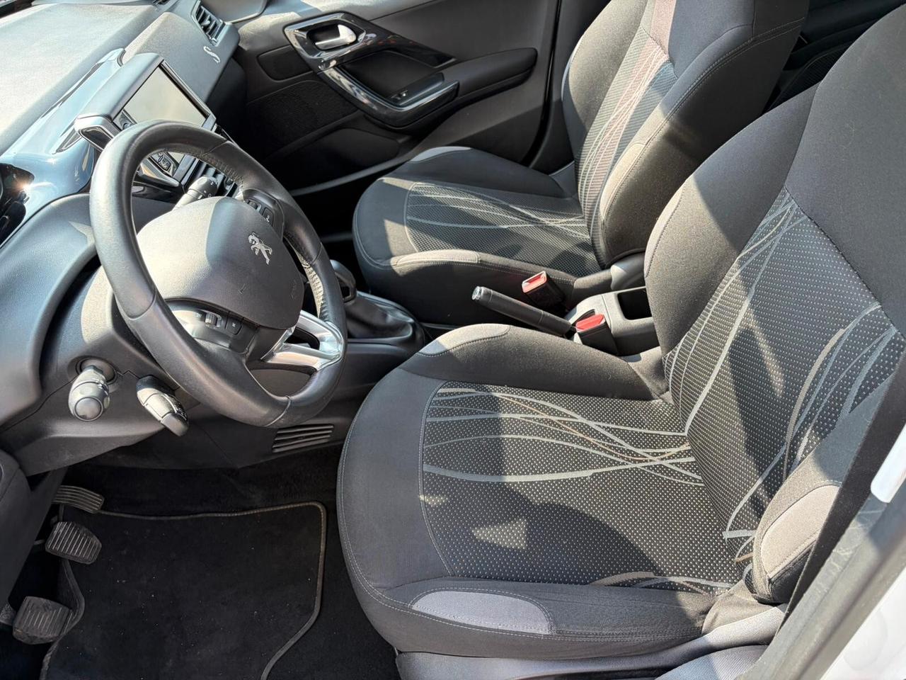 Peugeot 208 1.2 VTi 82 CV 5 porte Allure*EURO5*NEOPATENTATI