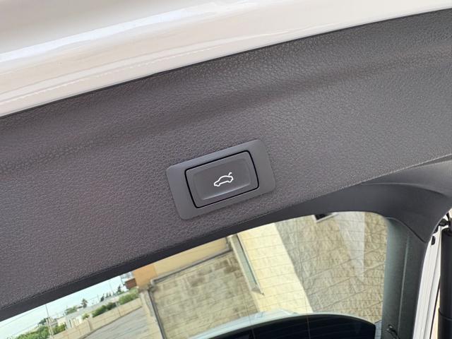 AUDI Q3 SPB SPORTBACK 40TDI S tronic S line Identity Black