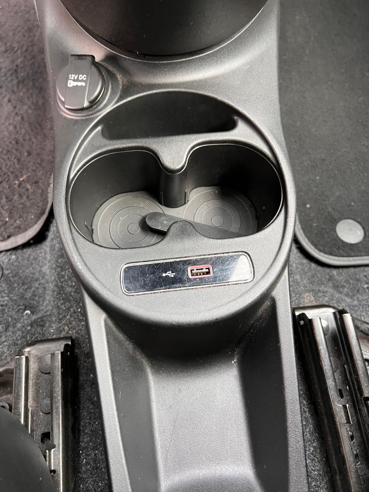 Abarth 595 1.4 Turbo T-Jet 160 CV Pista Cabrio