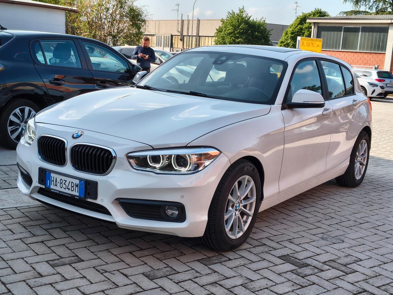 Bmw 120 120i 5p. Advantage