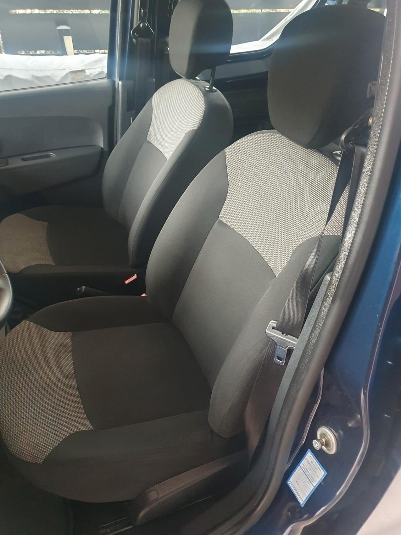 Dacia Dokker 1.6 8V 100CV Start&Stop GPL Essential