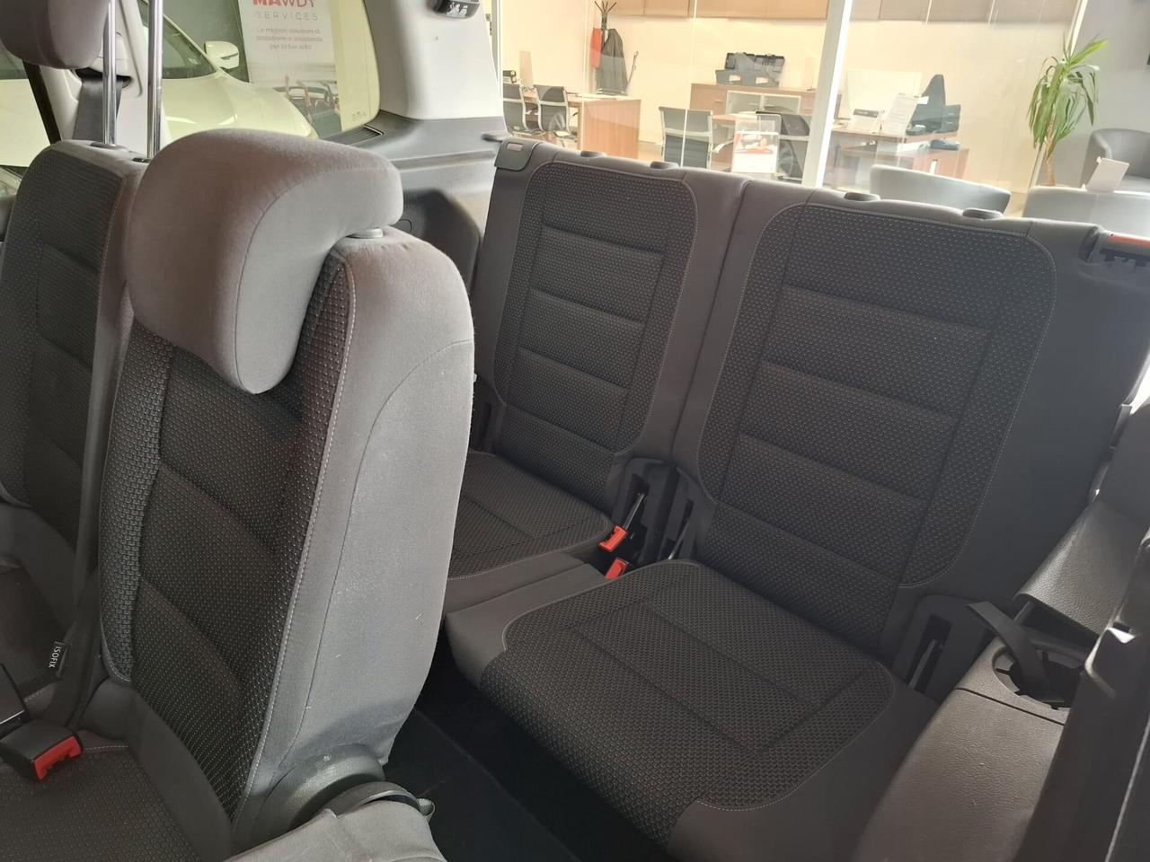 Volkswagen Touran 1.6 7 posti Diesel Automatica