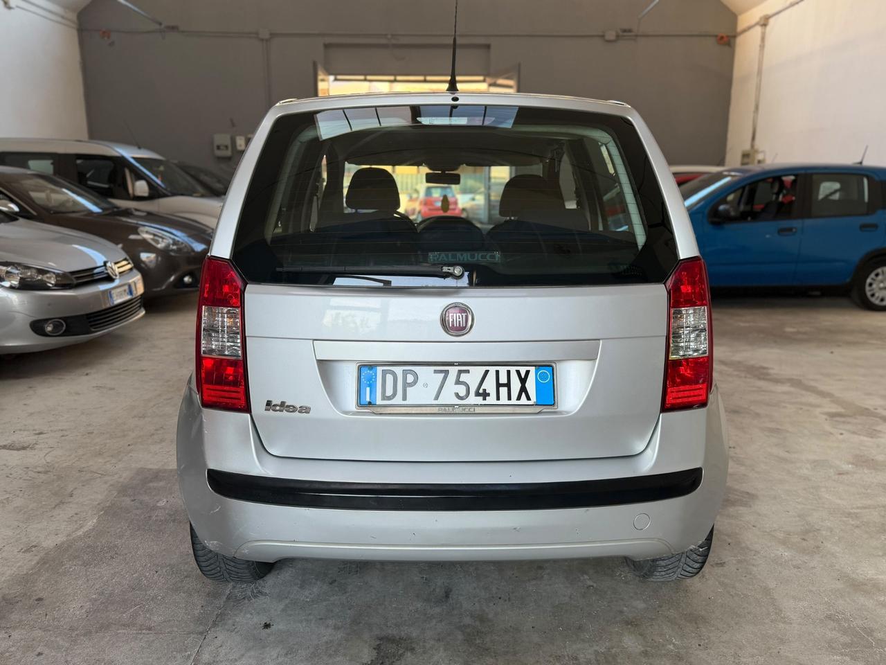 Fiat Idea 1.2 16V BlackLabel