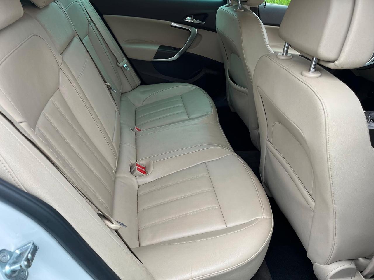 Opel Insignia 2.0 Turbo Sports Tourer