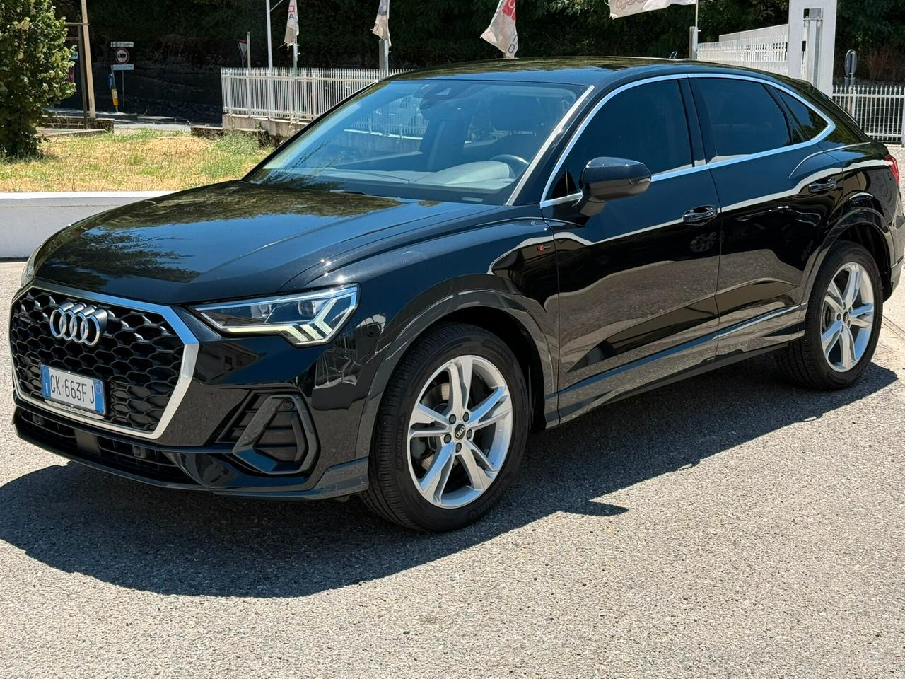 Audi Q3 35 TDI quattro S tronic line edition