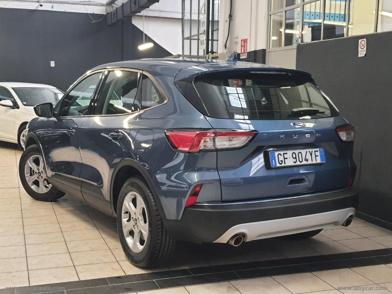 FORD Kuga 1.5 EcoBoost 120 2WD Titanium Bus.