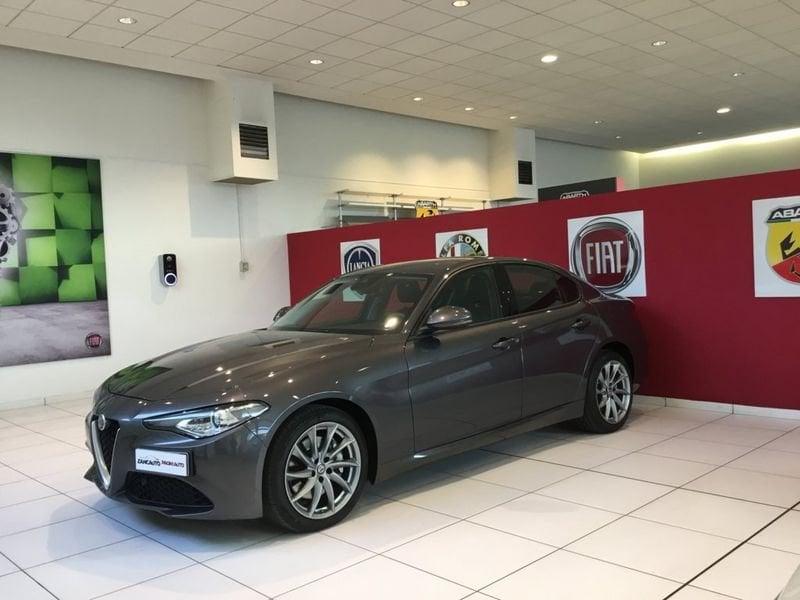 Alfa Romeo Giulia 2.2 T-D 150CV TECH EDITION USATO GARANTITO