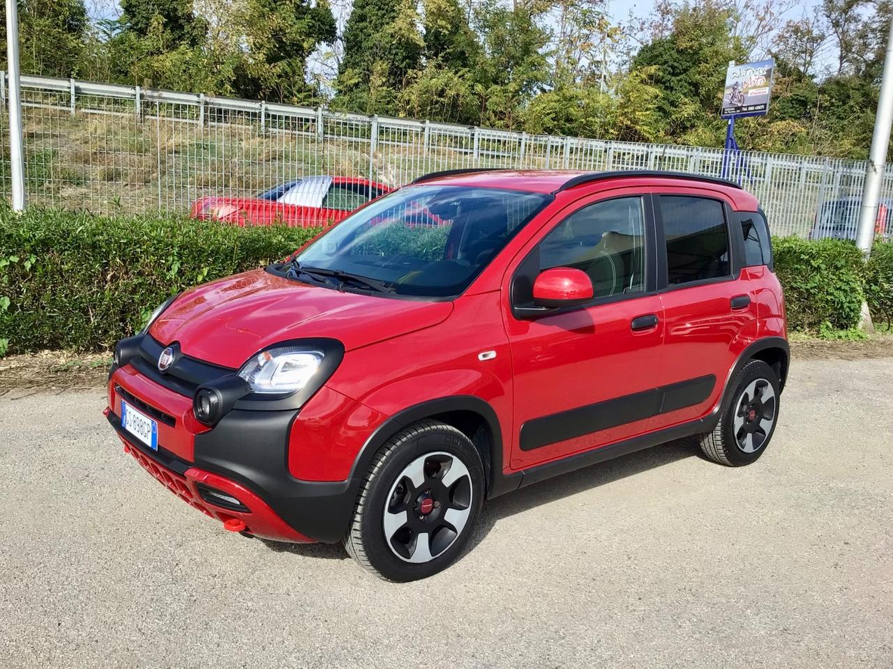 Fiat Panda Cross 1.0 70Cv firefly hybrid 5 Posti