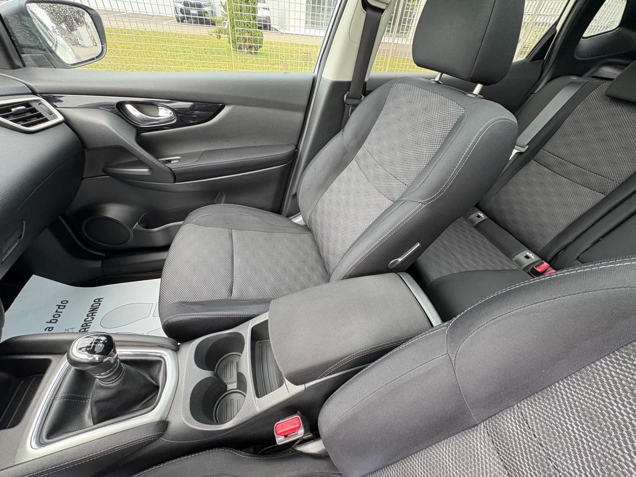 Nissan Qashqai 1.5 dCi DPF Tekna