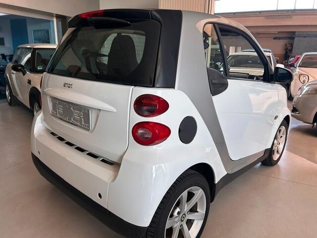 Smart ForTwo 1000 52 kW coupé passion