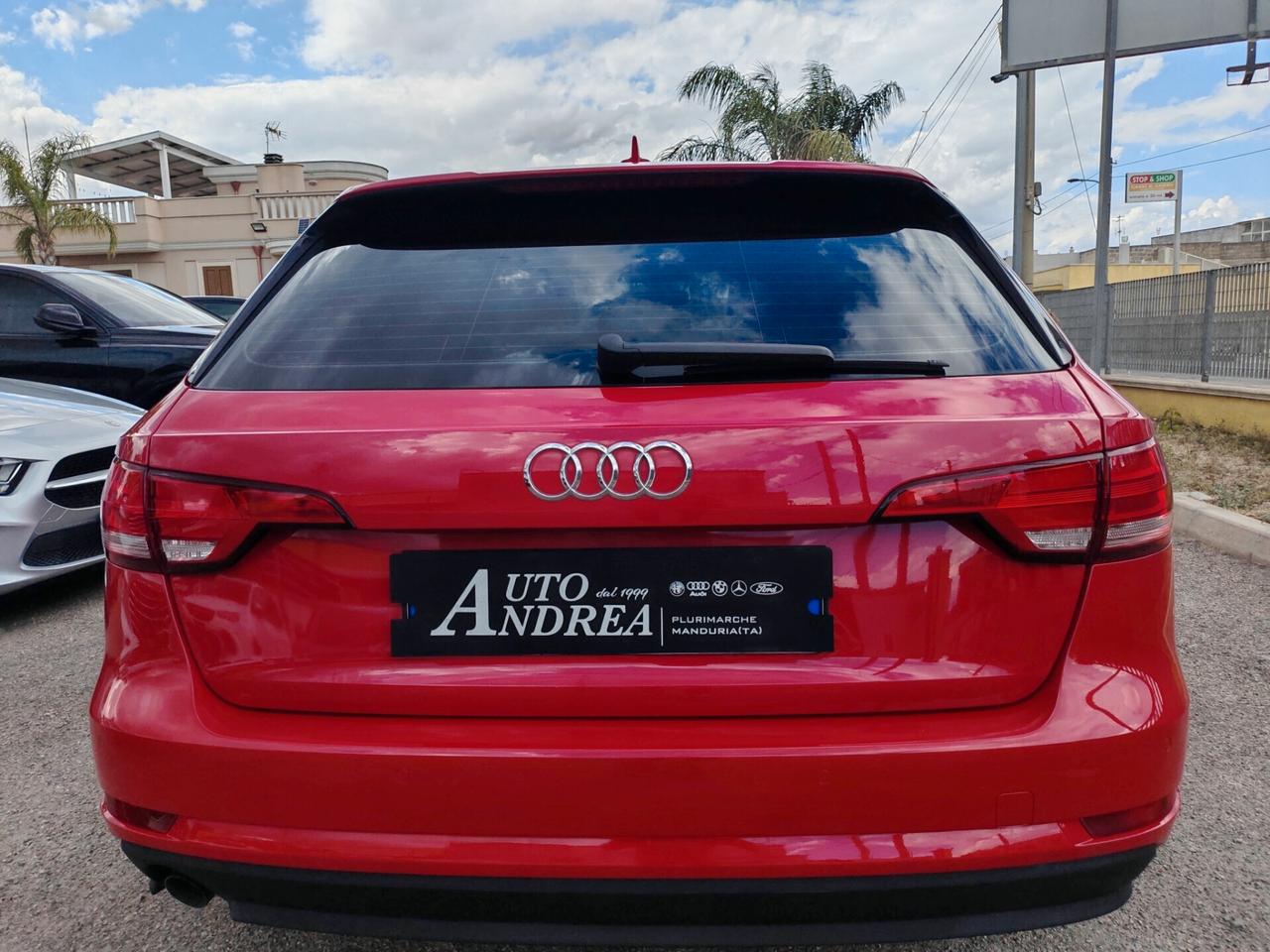 Audi A4 Avant 2.0 TDI 150CV Navig led 2018