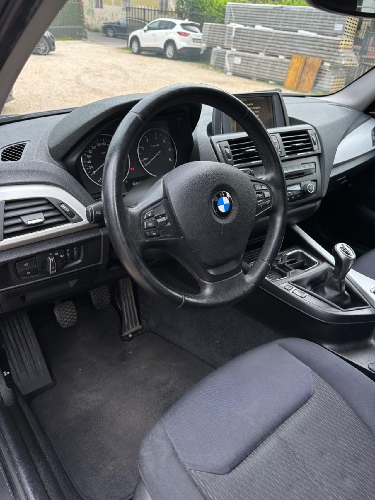 Bmw 116d 5p. URBAN GARANZ UNICOPR KMCERT EU5B