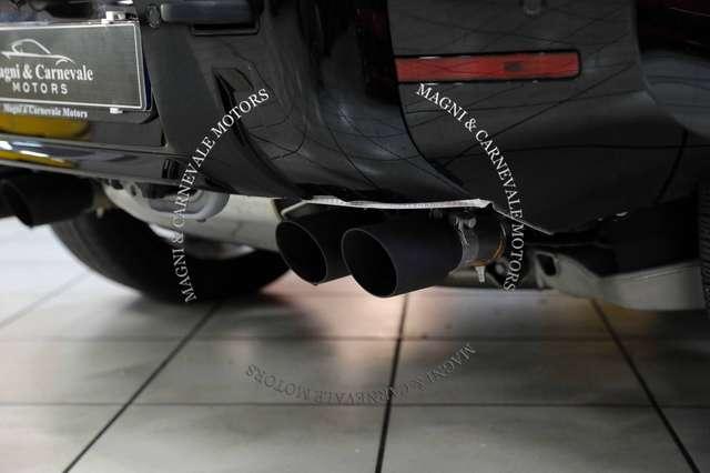 Land Rover Defender 90 P525|V8|22''|SCARICO|TETTO|PEDANE|BLACK PACK