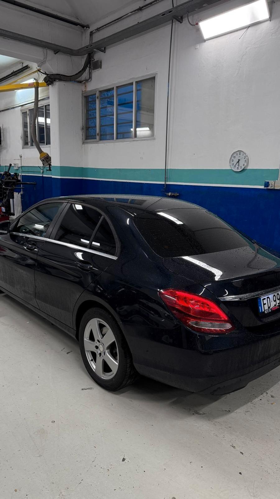 Mercedes-benz C 180 d Premium