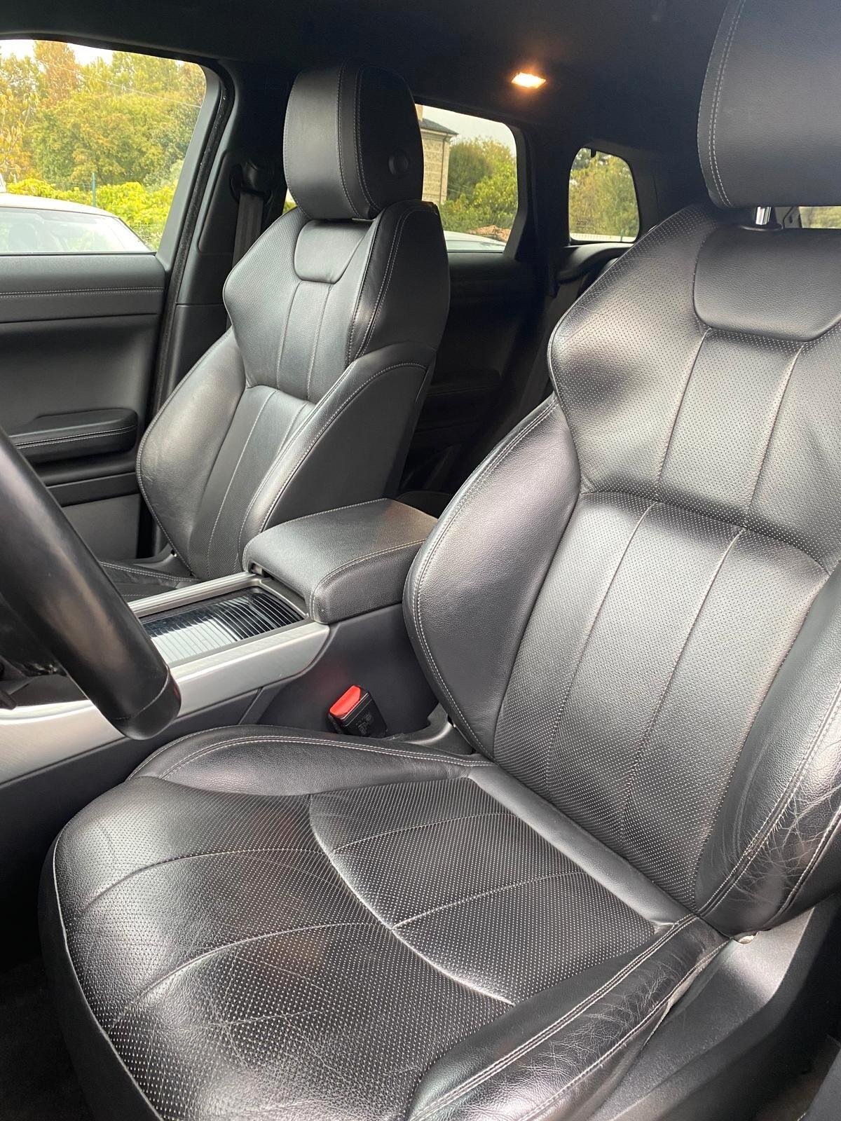Land Rover Range Evoque 2.0 TD4 180 CV 5p. Pure