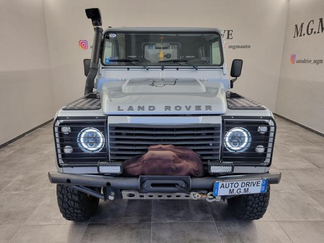 LAND ROVER Defender 90 2.4 TD4 Station Wagon E