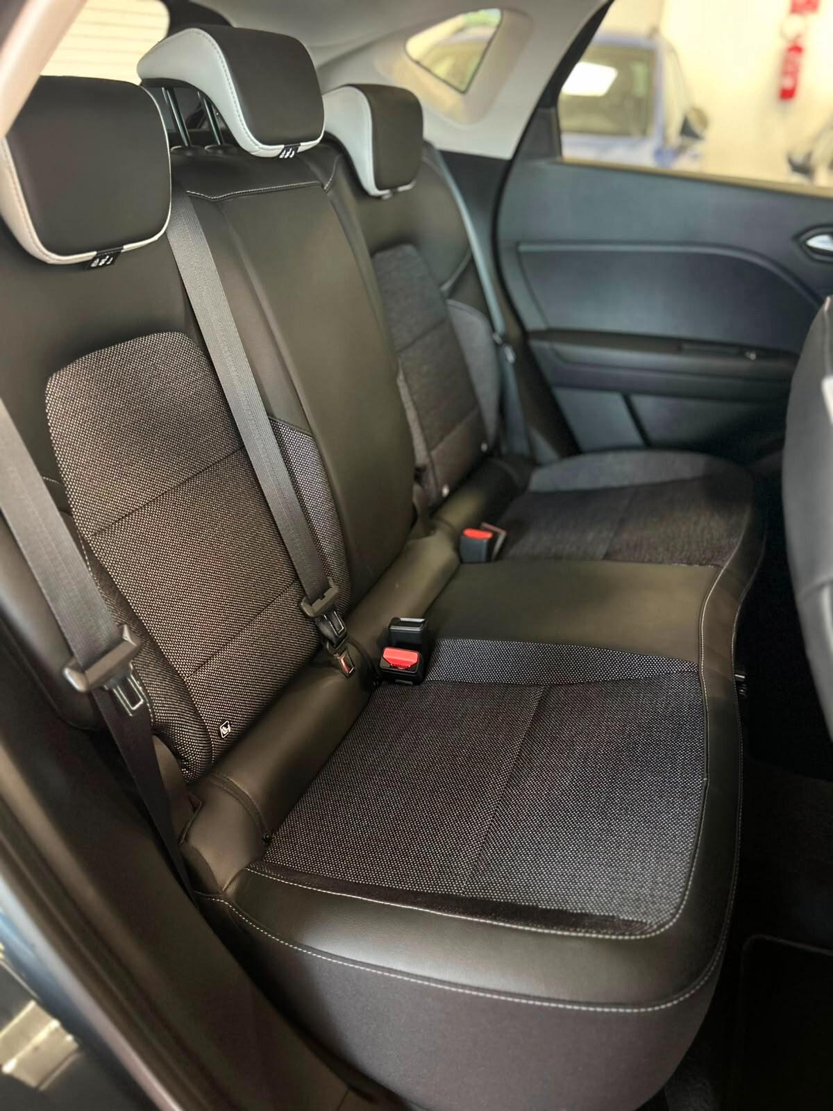 Renault Captur Full Hybrid E-Tech 145 CV Techno