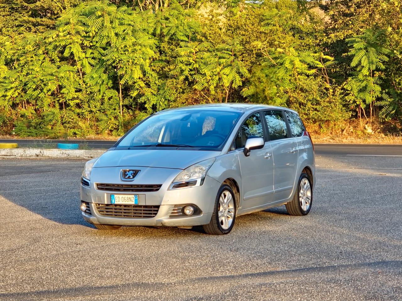 Peugeot 5008 1.6 HDi 110CV Premium 2010-E4 7Posti