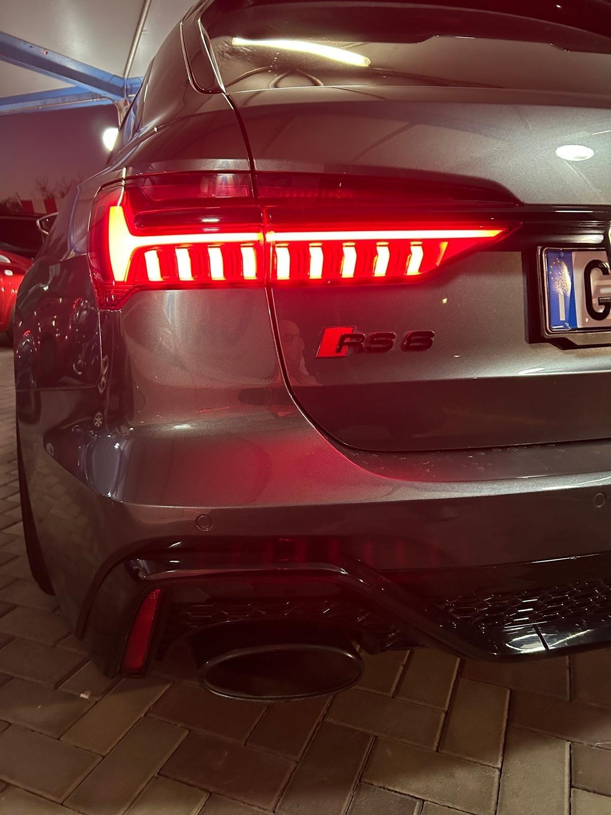 Audi A6 RS 6 Avant 4.0 TFSI V8 quattro tiptronic
