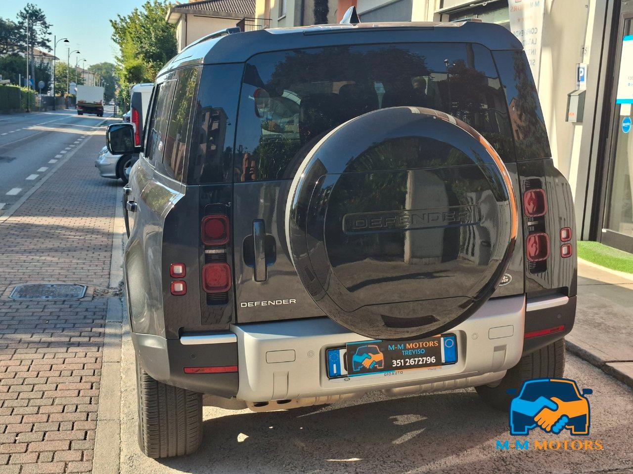 Land Rover Defender 110 3.0d i6 mhev SE awd 7p.ti