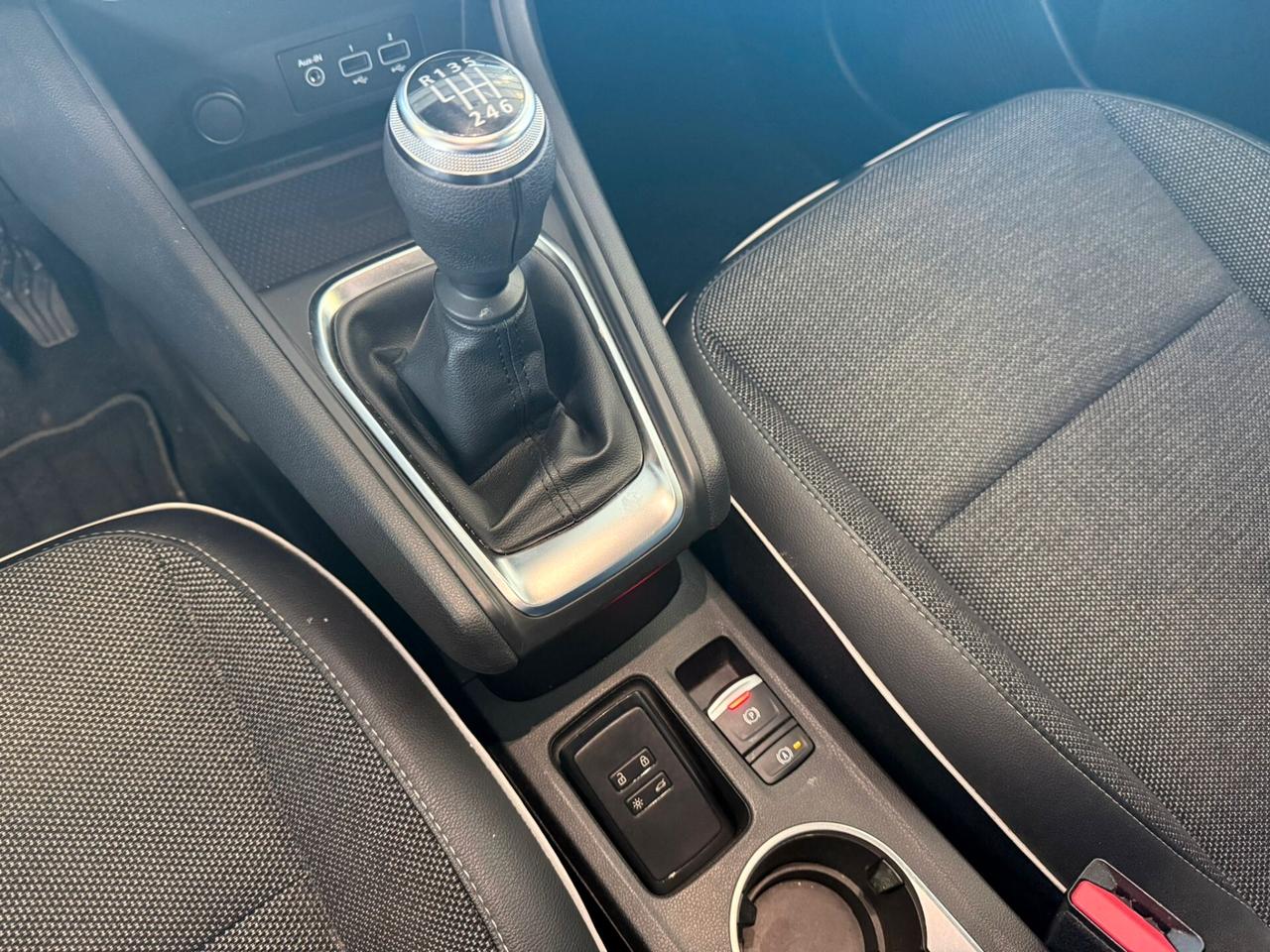 Renault Captur TCe 100 CV GPL Techno