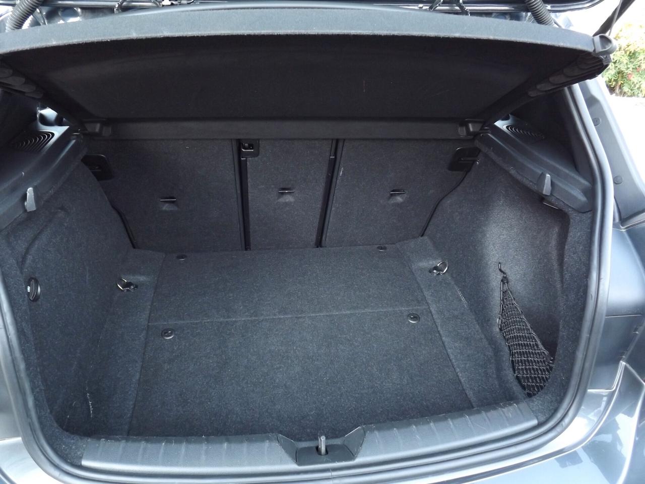 Bmw 118 118i 5p. Advantage