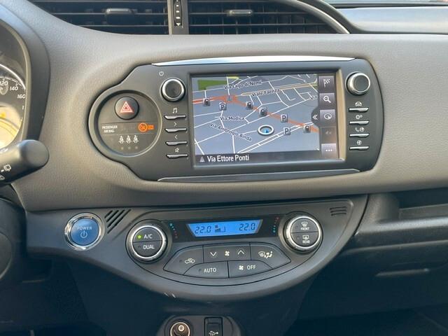 Toyota Yaris 1.5 Hybrid 5 porte Active Navigatore Cerchi Lega Km 64.000!!!!