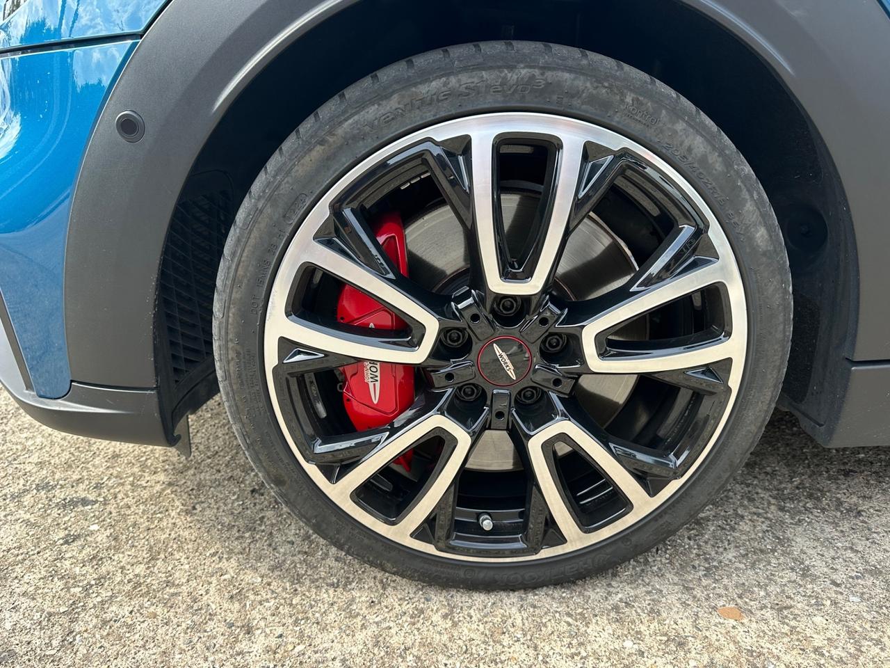 Mini 2.0 John Cooper Works Essential