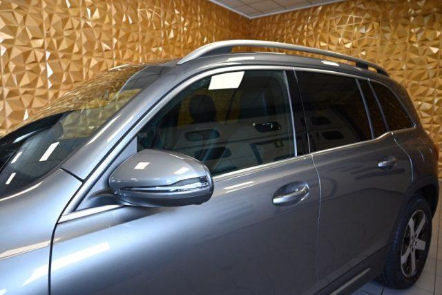MERCEDES-BENZ GLB 200 AUTOMATIC SPORT 163CV NAVI LED 18"CAM GANCIO FULL!