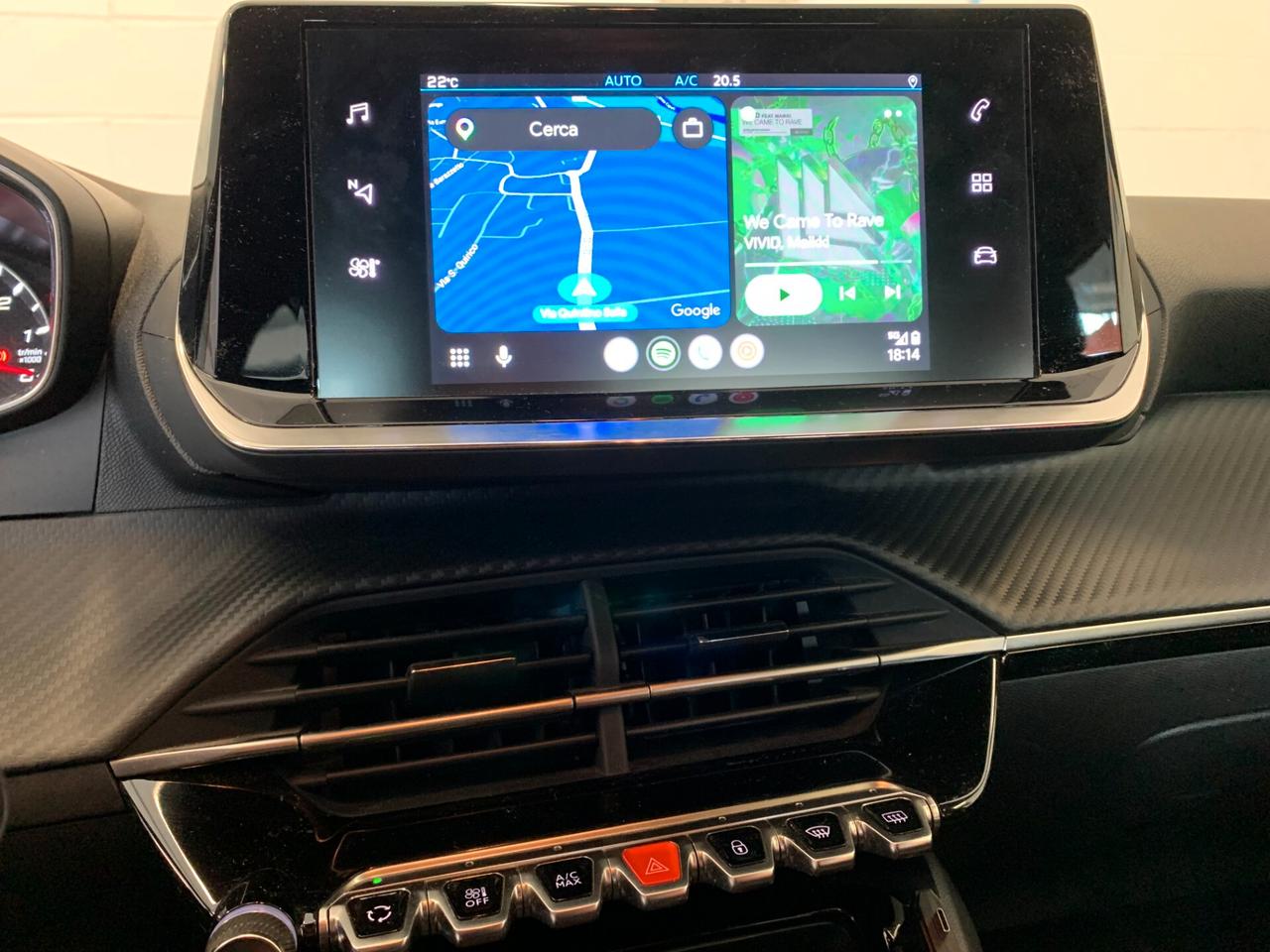 Peugeot 2008 PureTech 100 S&S Allure