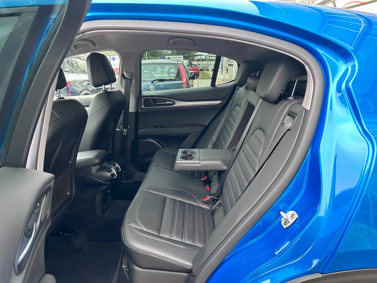 Alfa Stelvio 2.2d 190CV Q4 VELOCE EURO6D PELLE NAVI RETROCAMERA