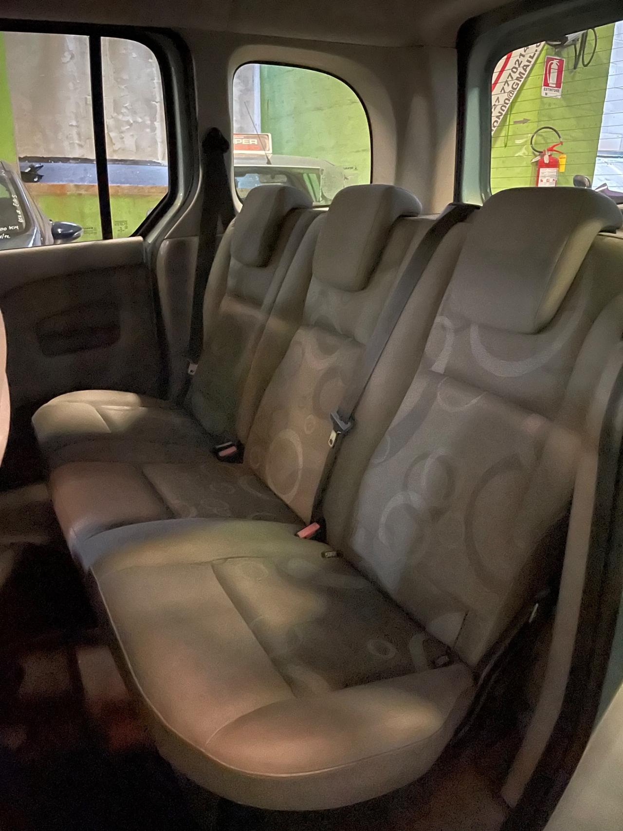 Renault Kangoo 1.6 Neopatentati *anno 2009*