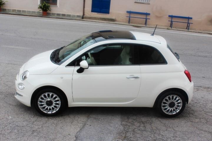 Fiat 500 1.2 Lounge 34000 KM PARI NUOVO 8 GOMME INVERNALI \ESTIVE TETTO PANOR. CLIMA RADIO CERCHI LEGA