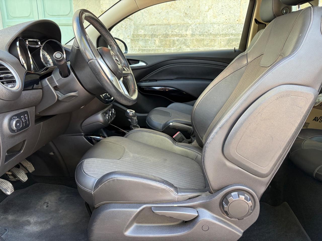 Opel Adam 1.2 70 CV