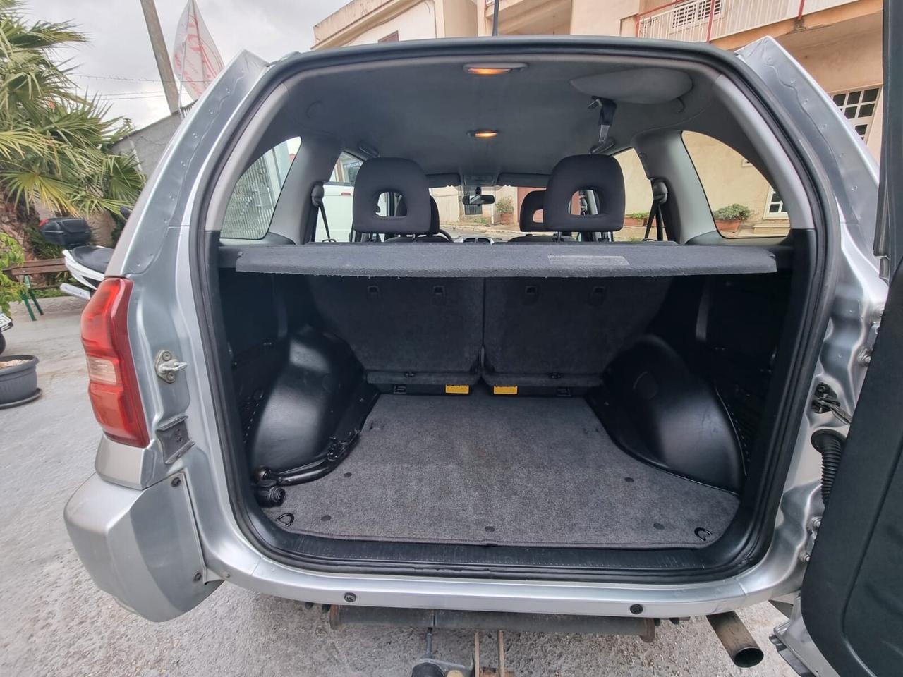 Toyota RAV 4 RAV4 2.0 Tdi D-4D cat 5 porte