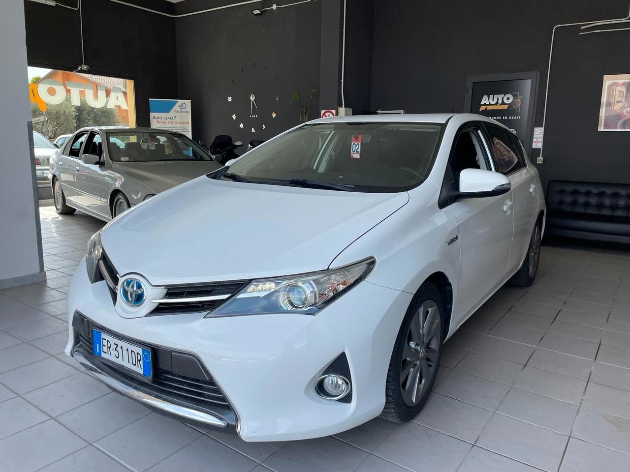 Toyota Auris 1.8 Hybrid 5 porte Active