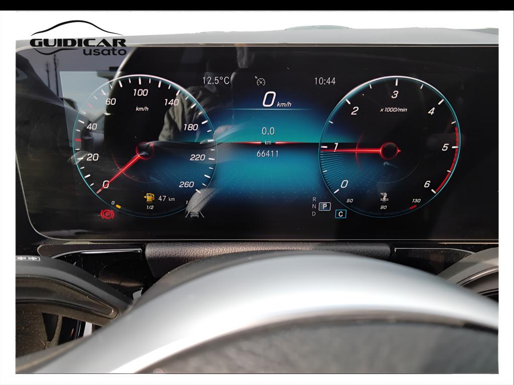 Mercedes-Benz Classe B - W247 2018 - B 180 d Premium auto