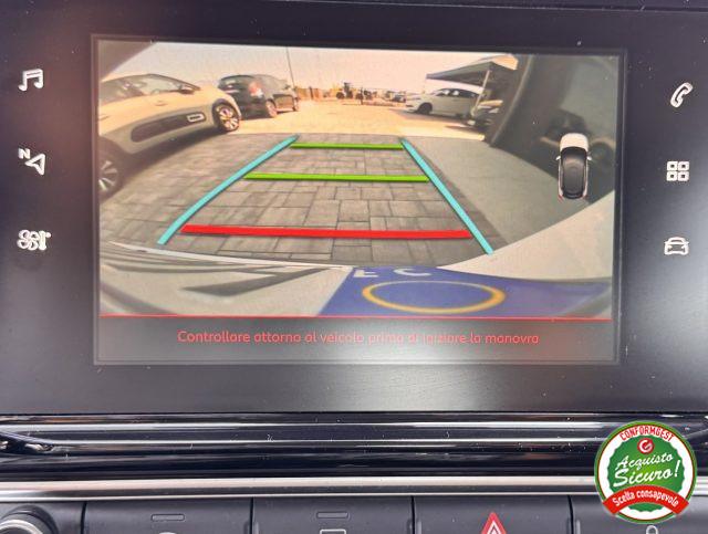 CITROEN C3 PureTech 82 GPL Shine ANCHE NEOPATENTATI