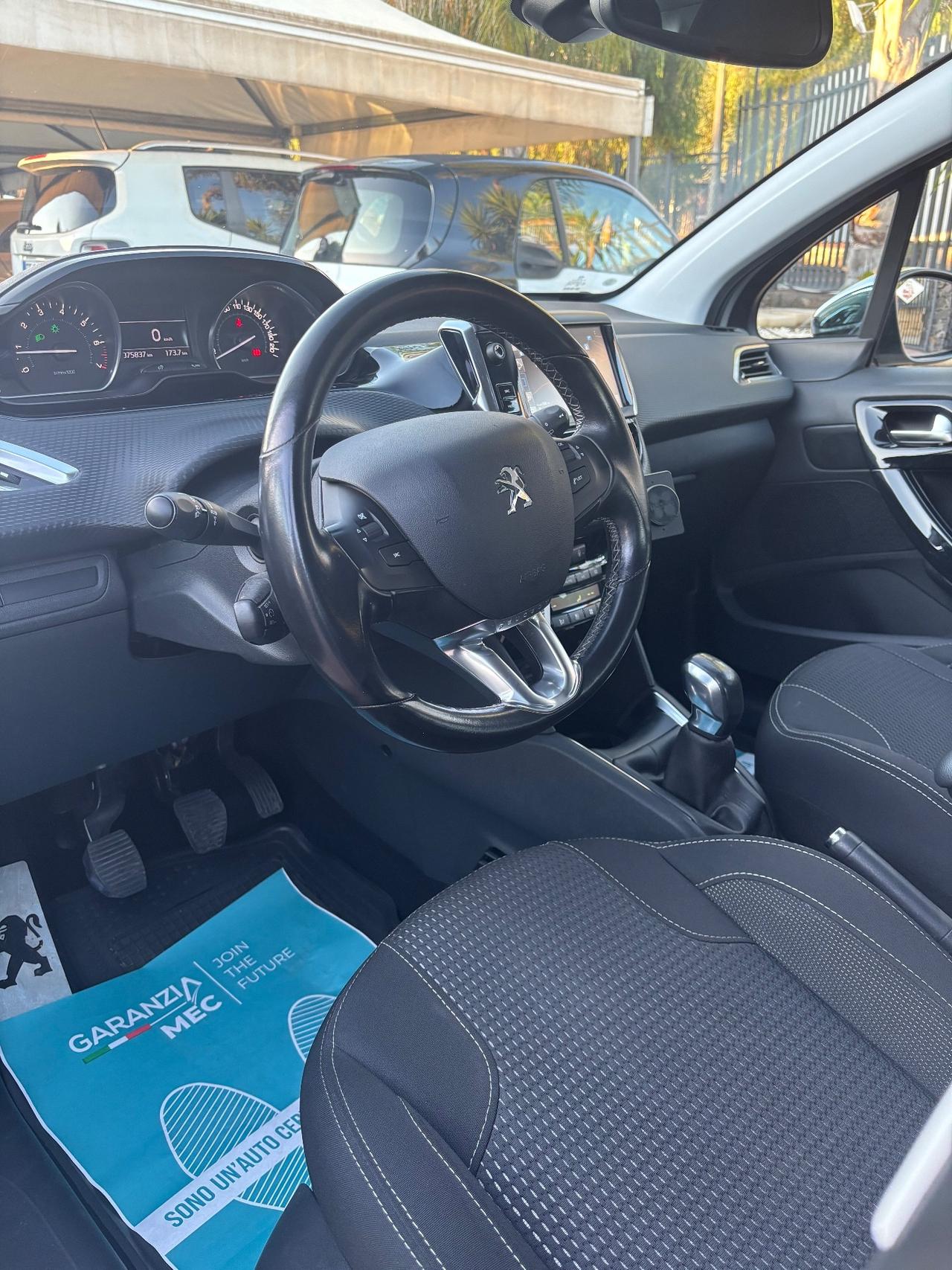 Peugeot 208 1.2 benzina 82cv 5p limited edition