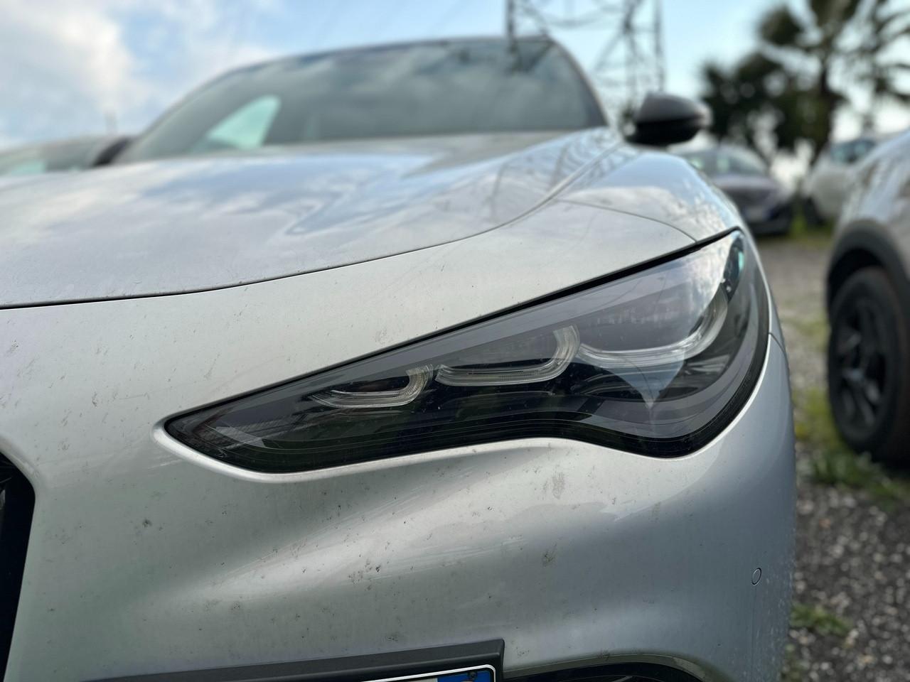 ALFA ROMEO Stelvio 2023 - Stelvio 2.2 t Veloce Q4 210cv auto