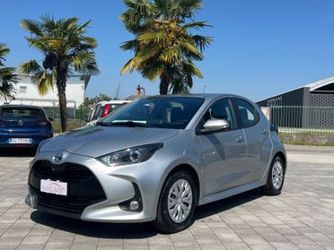Toyota Yaris 1.5 Hybrid 5 porte Business FINANZIABILE