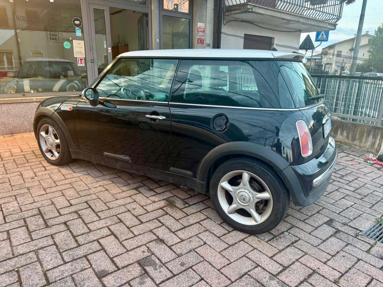 Mini 1.6 16V Cooper